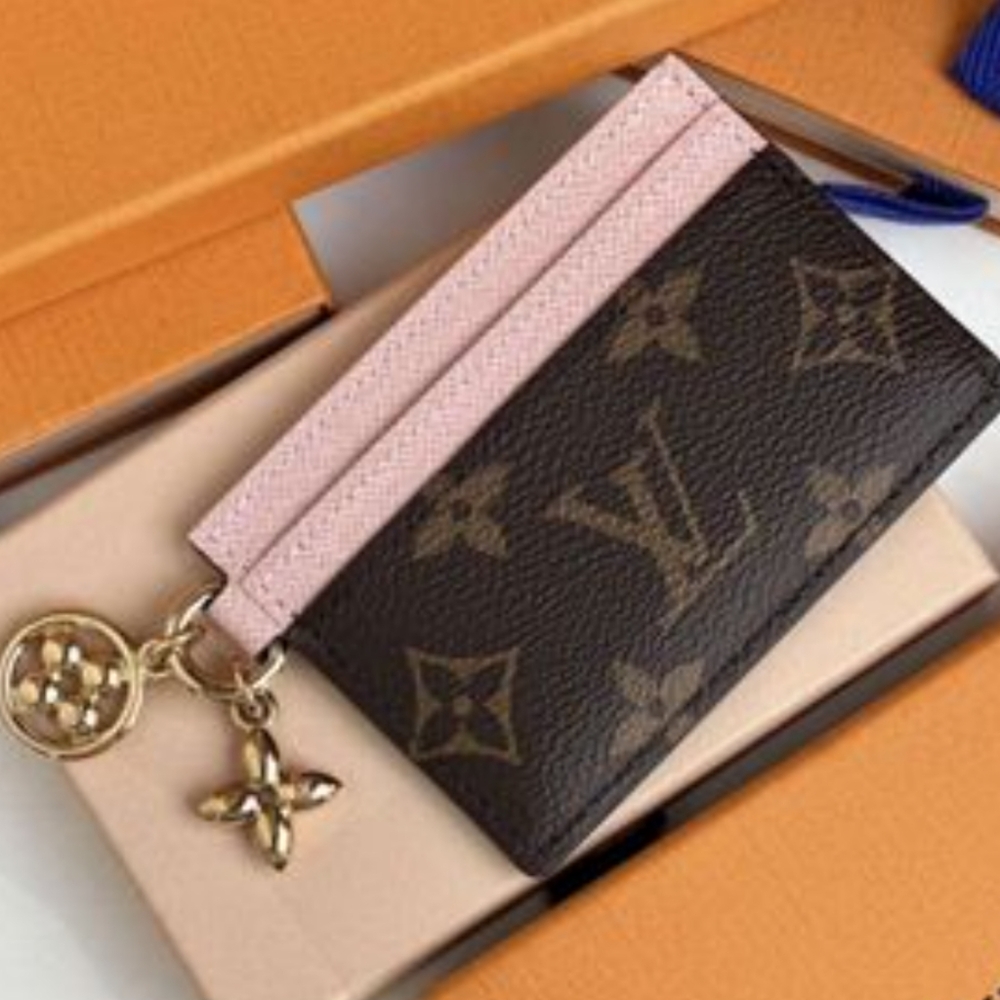 Louis Vuitton Charms Pink and Brown Card Holder - Picture 7 of 12